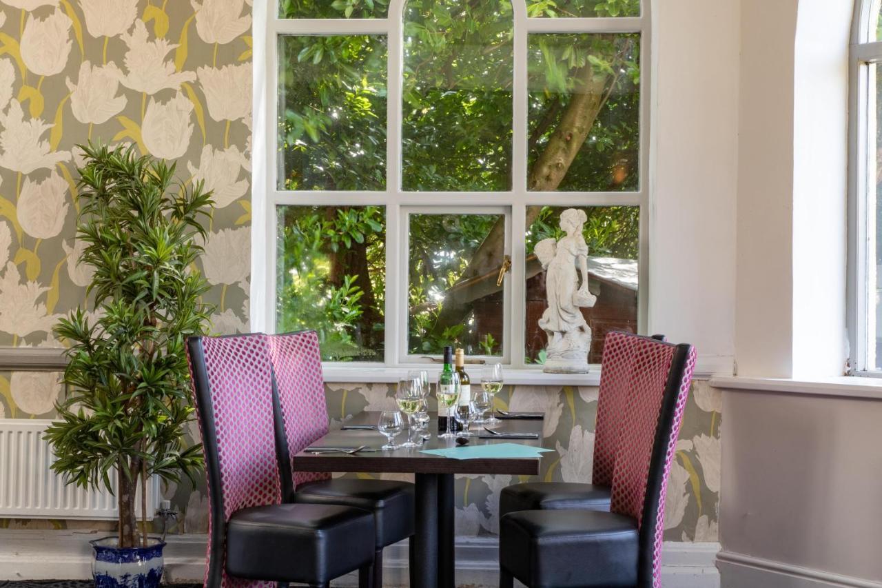 The Derwentwater Hotel Portinscale Bagian luar foto