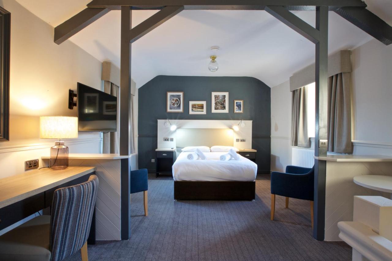 The Derwentwater Hotel Portinscale Bagian luar foto